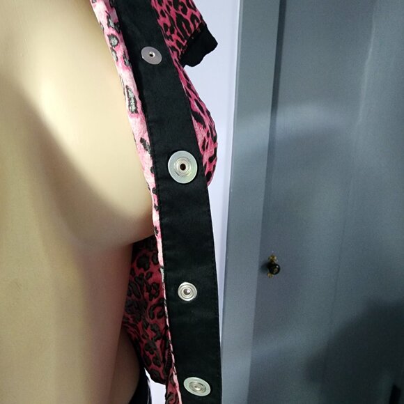 Late 90s / Y2K Lip Service Pink Leopard Print Button Up With Buckles Military S - Picture 6 of 6